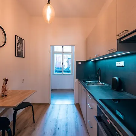Cafe-cafe Apartment Jicin