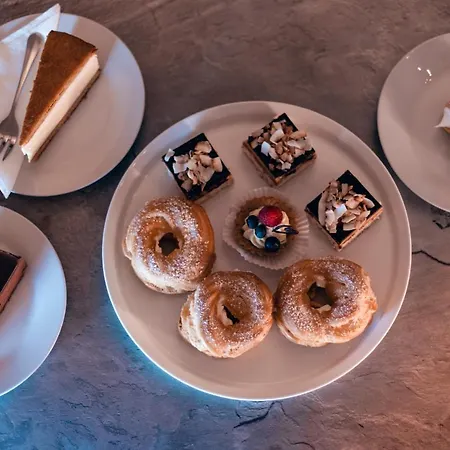 Cafe-cafe Apartament *