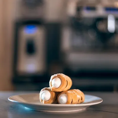 Apartment Cafe-cafe *