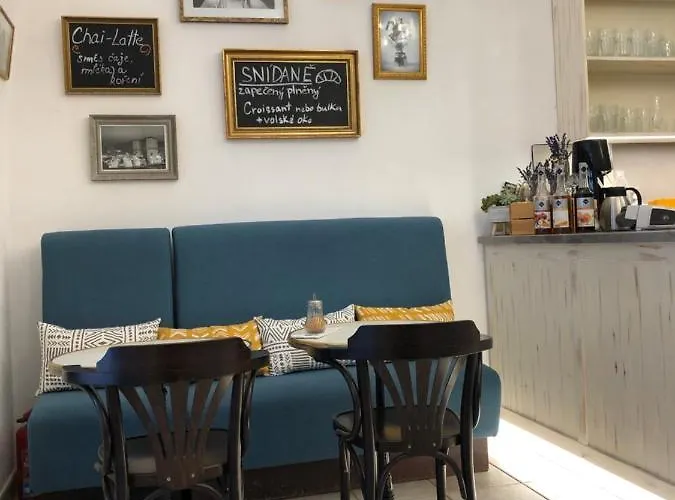 Cafe-cafe *